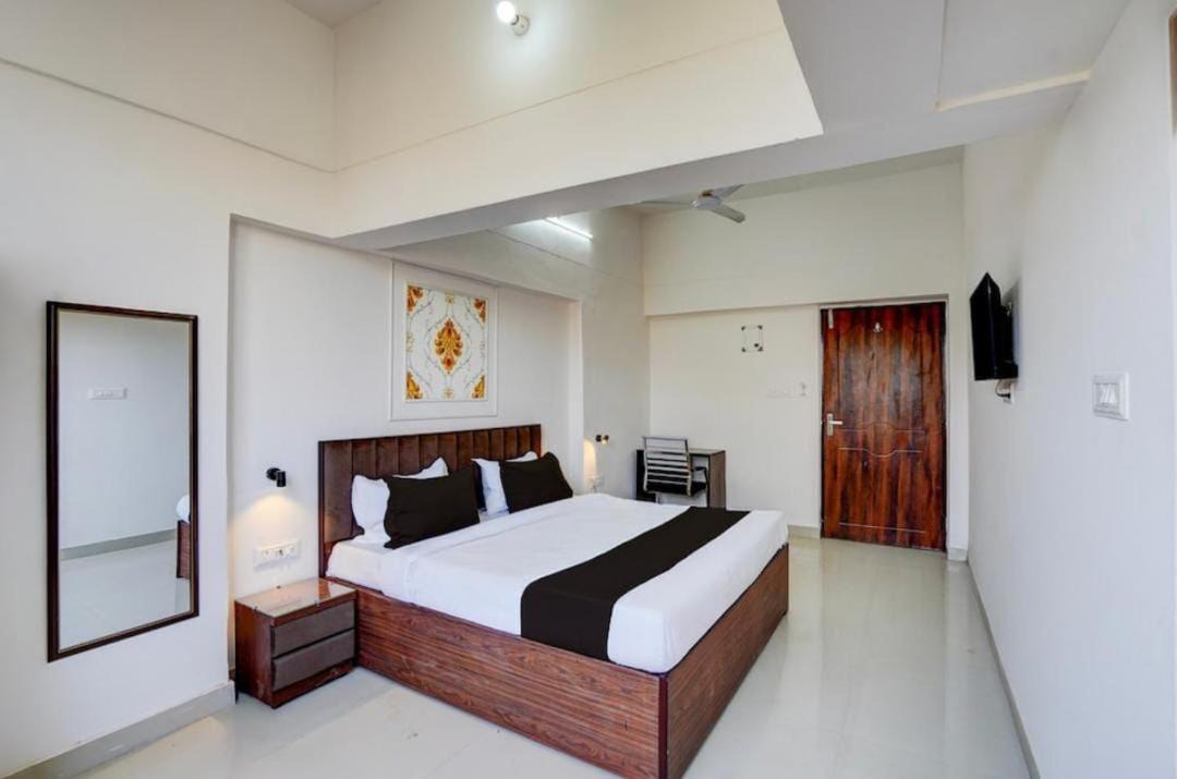 Photo of Bedroom in Allahabad