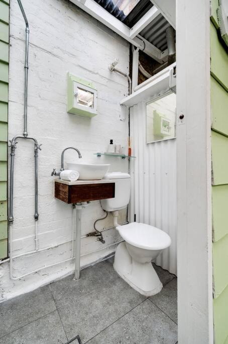 Photo of Others in Redfern