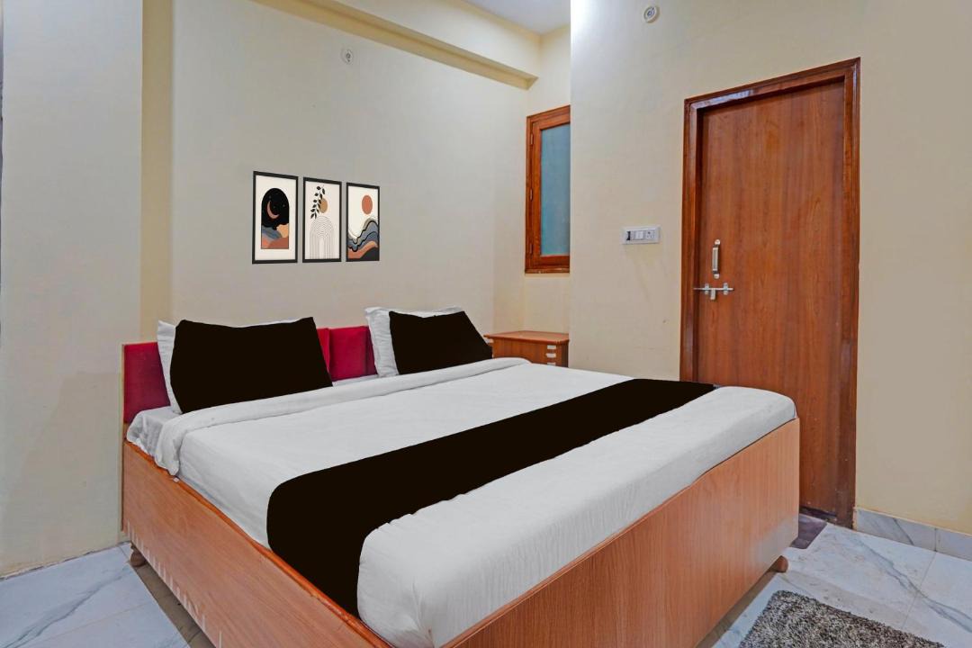 Photo of Bedroom in Sector 27
