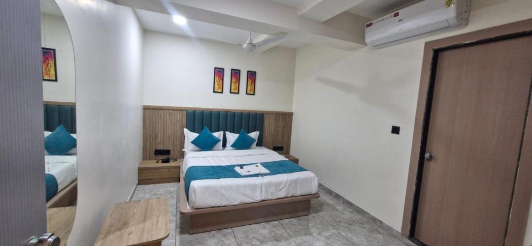 Photo of Bedroom in Palanpur