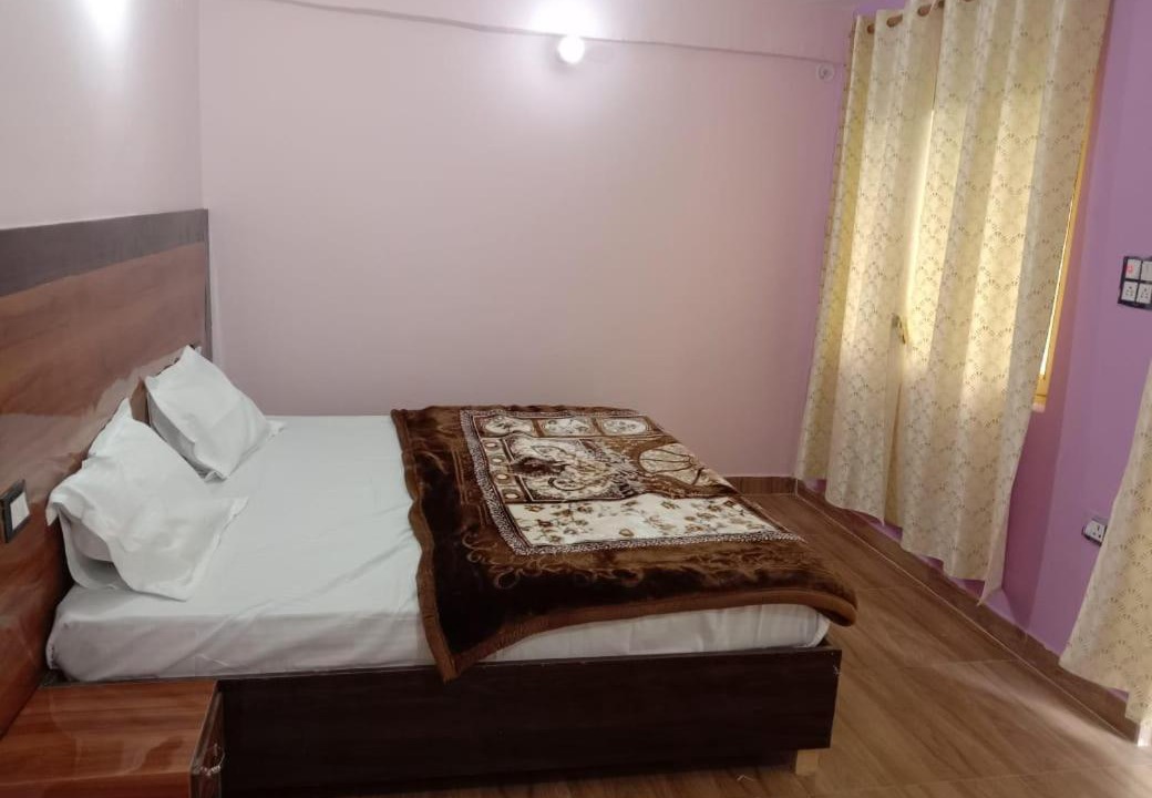 Photo of Bedroom in Mukteshwar