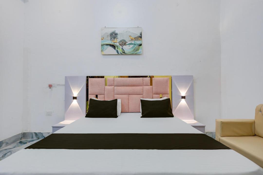 Photo of Bedroom in Bharthana