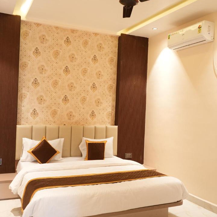 Photo of Bedroom in Pandharpur