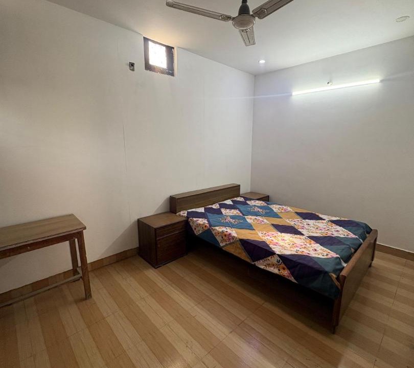 Photo of Bedroom in Mahanagar