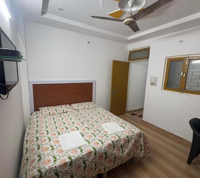 Photo of Bedroom in Mahanagar