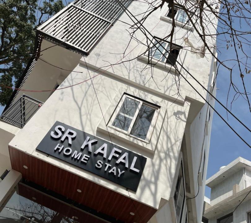 Photo of Buildings in Tapovan