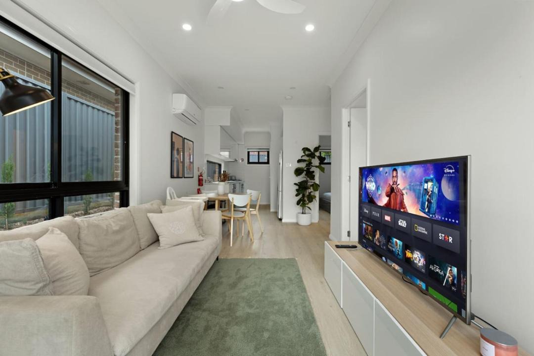 Photo of Livingroom in Niagara Park