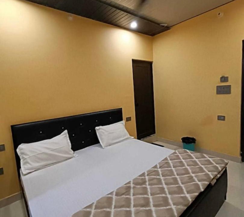 Photo of Bedroom in Haldwani