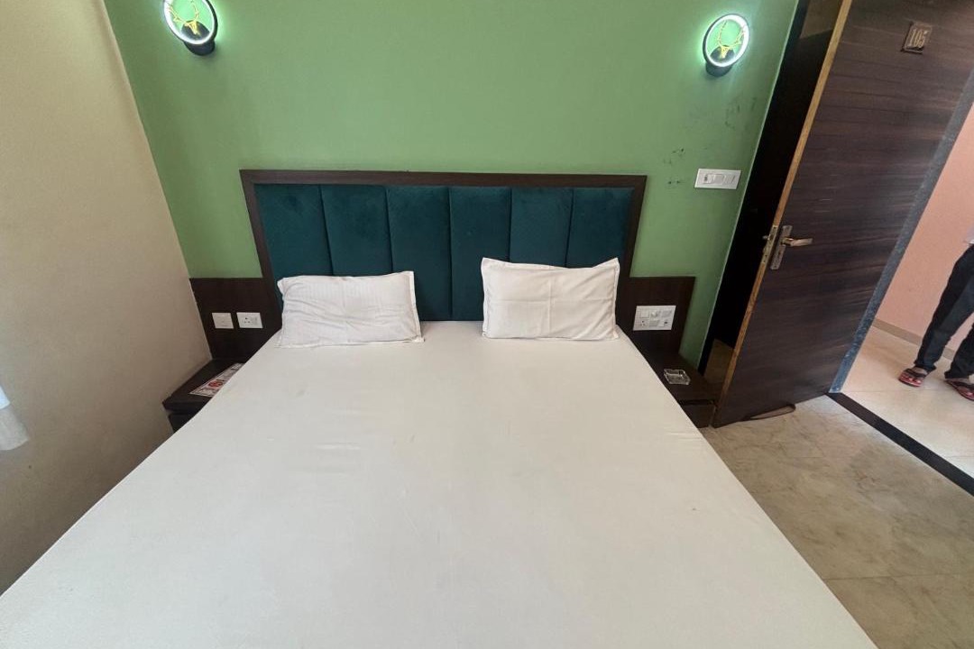 Photo of Bedroom in Khatu