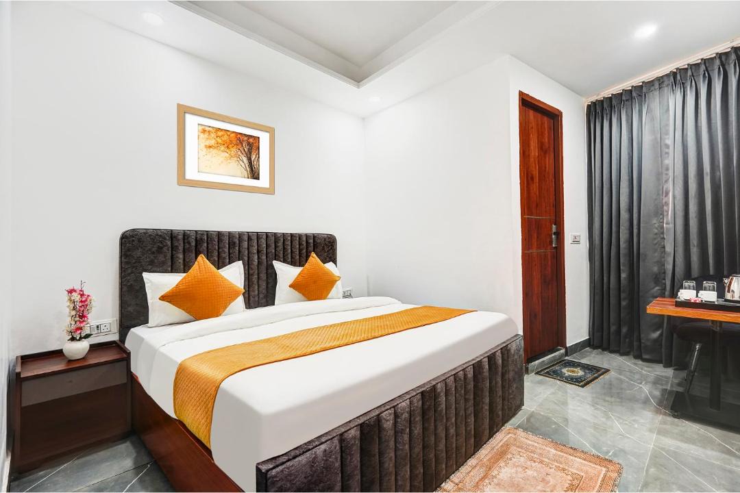 Photo of Bedroom in Mahipalpur Extension