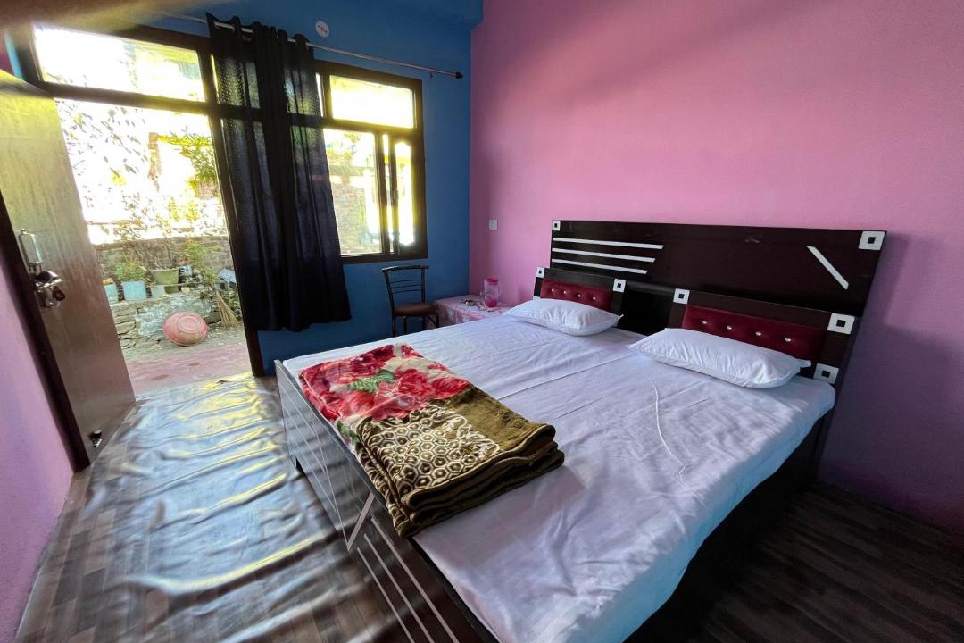 Photo of Bedroom in Munsyari