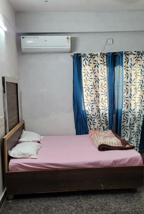 Photo of Bedroom in Abu Road