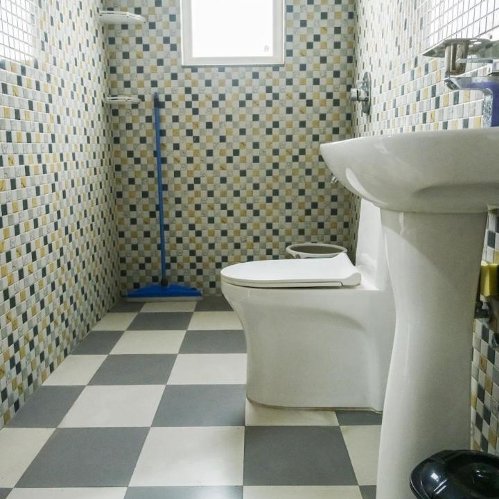 Photo of Bathroom in Malviya Nagar