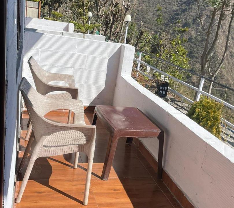 Photo of Patio Balcony in Chakrata