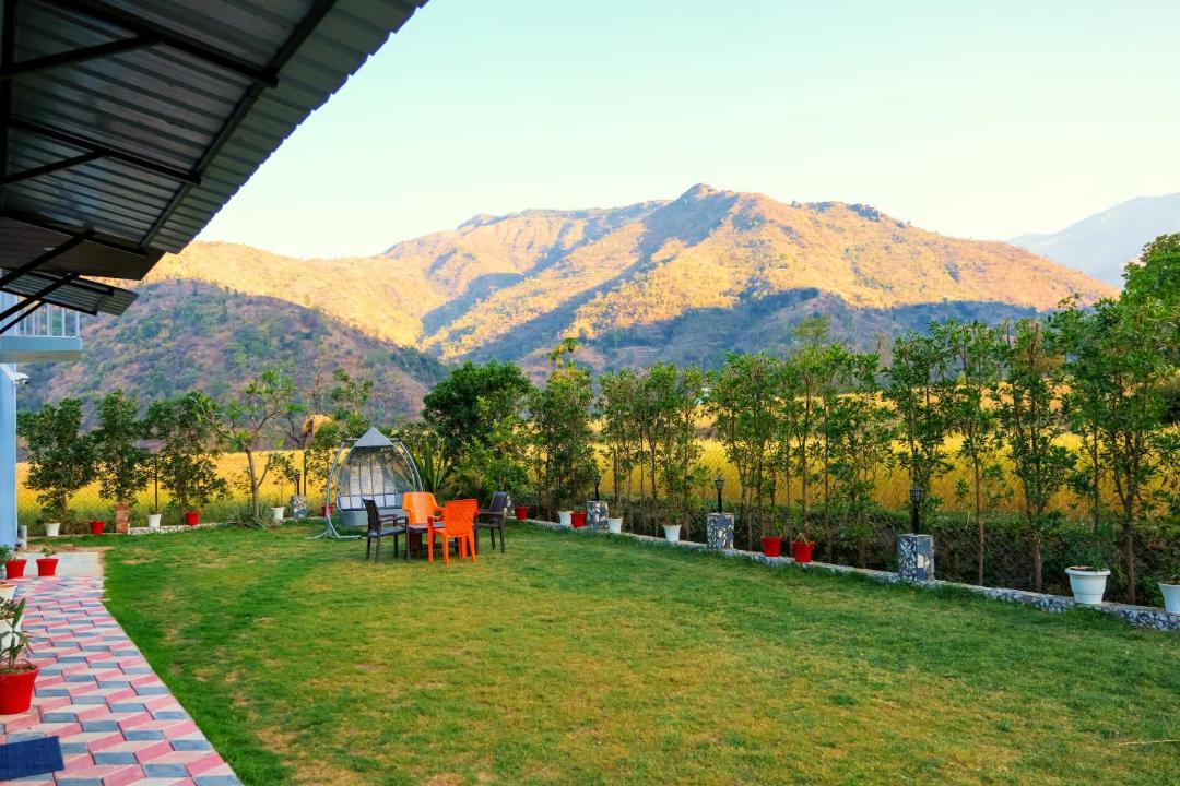Photo of Others in Naina Range