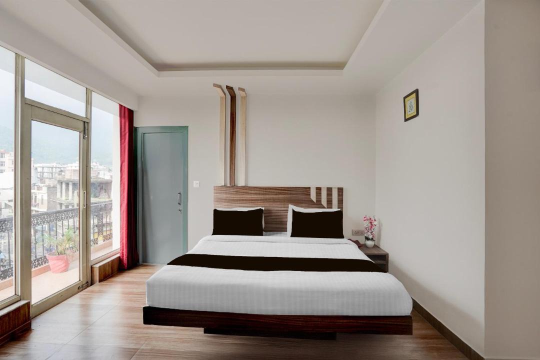 Photo of Bedroom in Katra