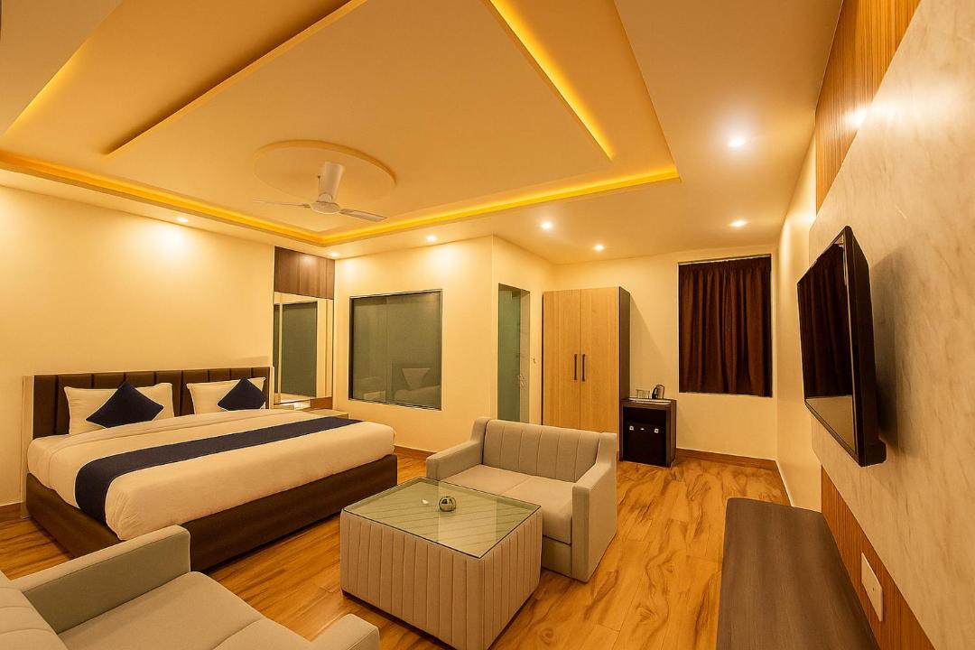 Photo of Bedroom in Alambagh