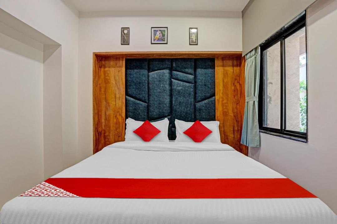 Photo of Bedroom in Navrangpura