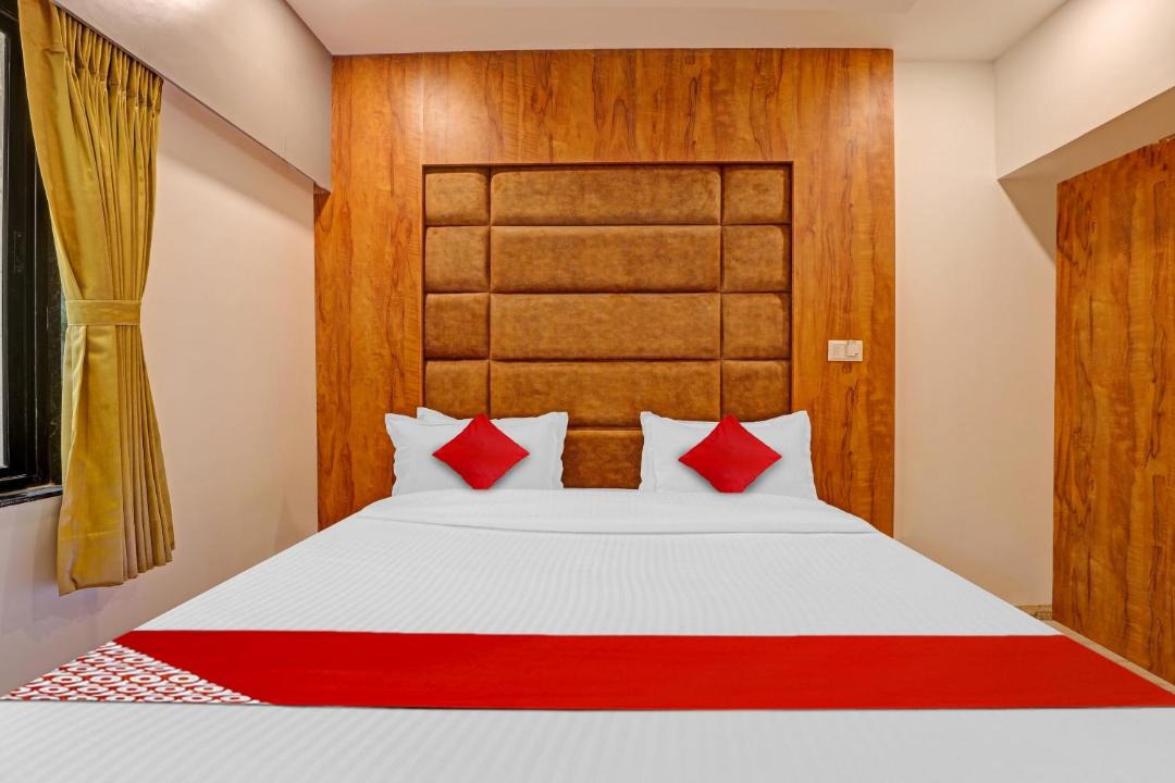 Photo of Bedroom in Navrangpura