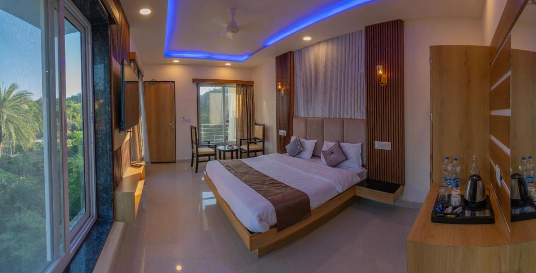 Photo of Bedroom in Mount Abu