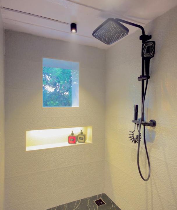 Photo of Bathroom in Mandve