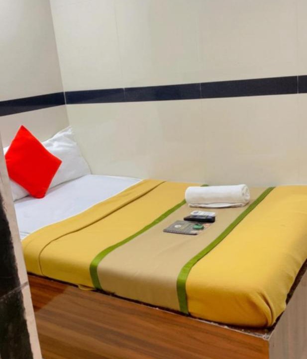 Photo of Bedroom in Vile Parle