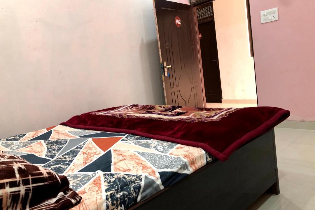 Photo of Bedroom in Jhusi