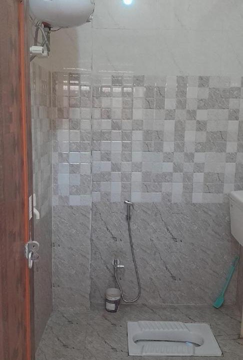 Photo of Bathroom in Jhusi