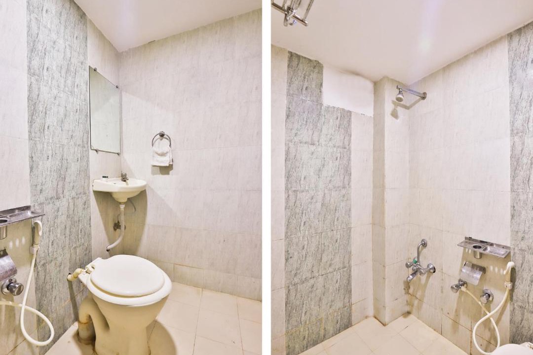 Photo of Bathroom in Navrangpura