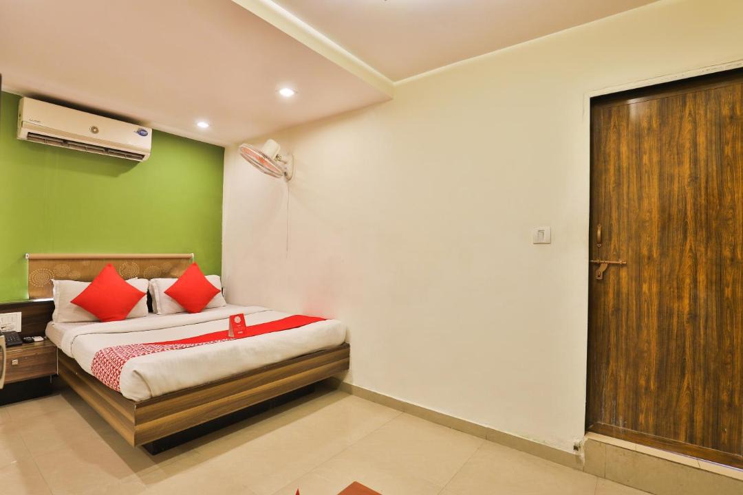Photo of Bedroom in Navrangpura
