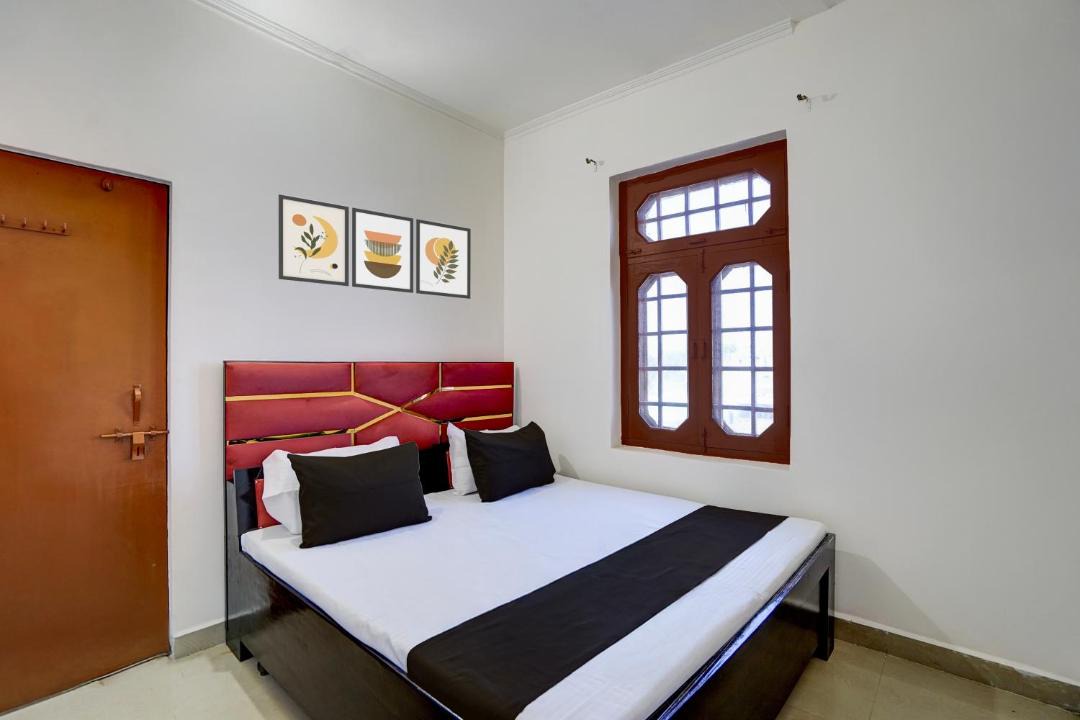 Photo of Bedroom in Aligarh