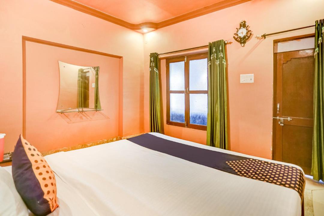 Photo of Bedroom in Allahabad