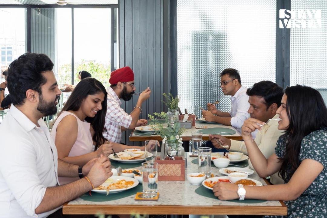 Photo of Others in DLF Phase 3