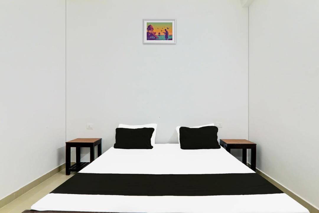Photo of Bedroom in Bara Banki