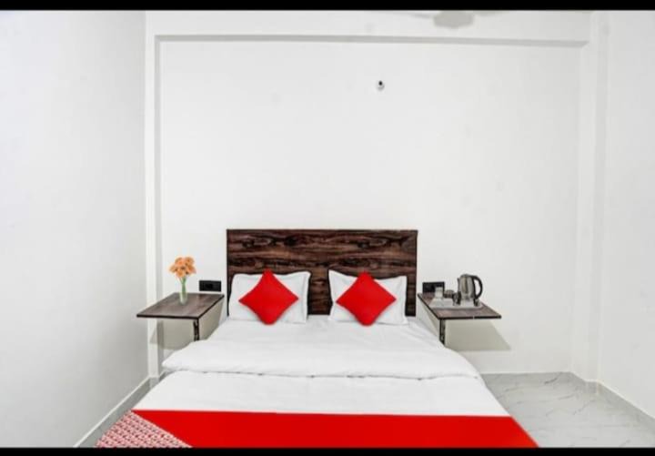 Photo of Bedroom in Naini