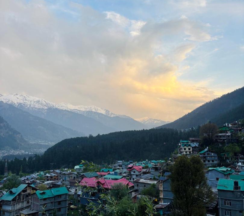 Photo of Others in Old Manali