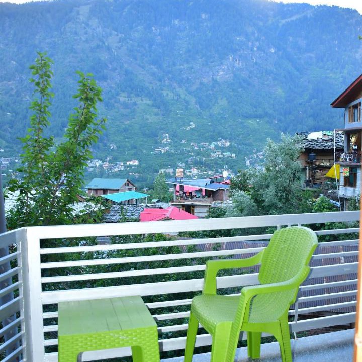 Photo of Others in Old Manali