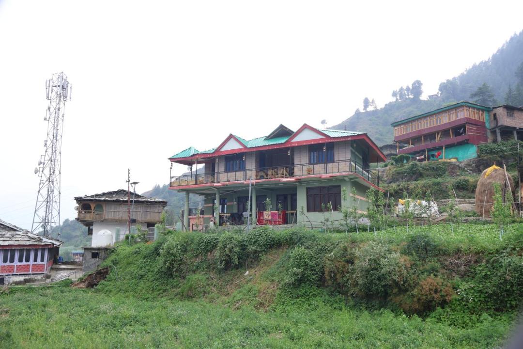 Photo of Buildings in Banjar