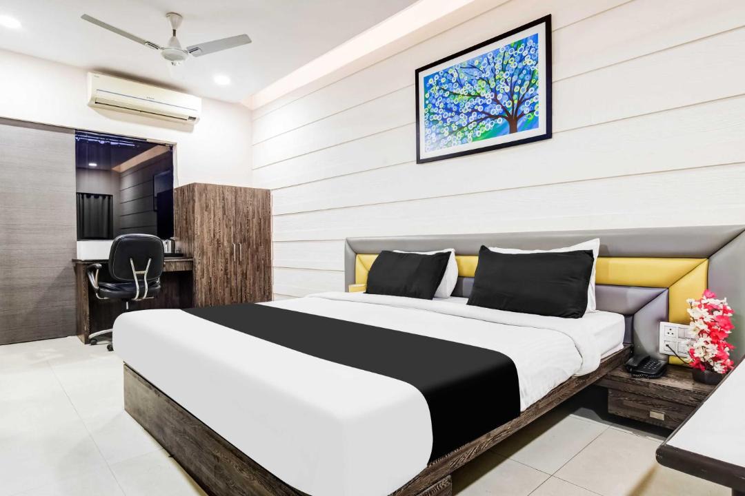 Photo of Bedroom in Dewas