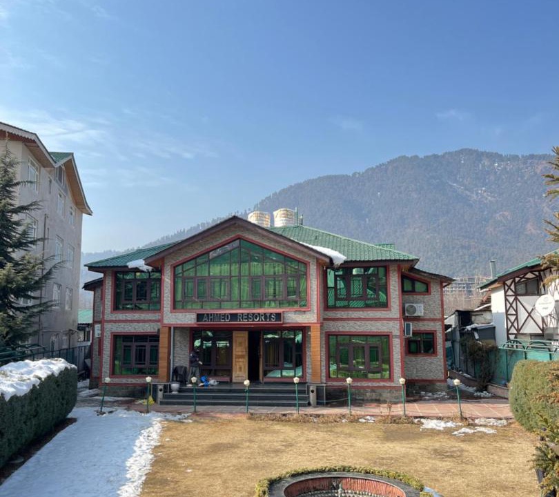 Photo of Others in Srechan