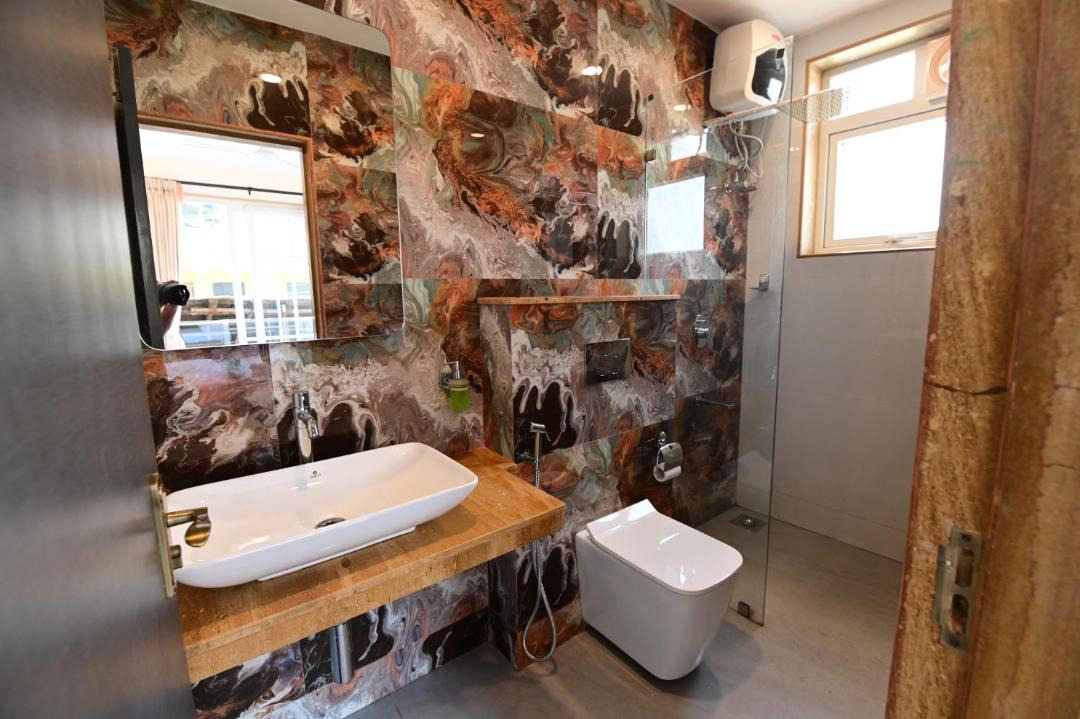 Photo of Bathroom in Morjim
