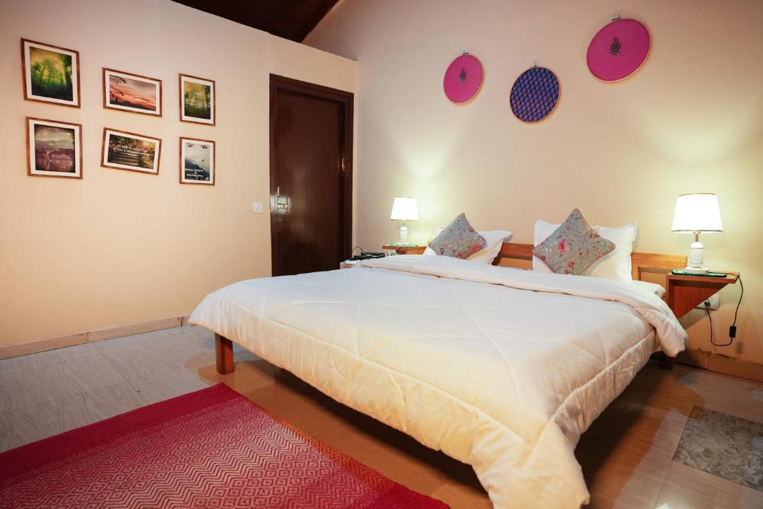 Photo of Bedroom in Mukteshwar