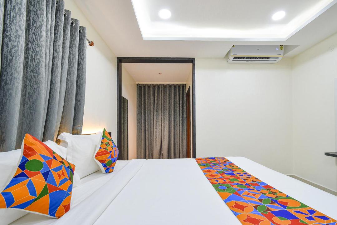 Photo of Bedroom in HITEC City