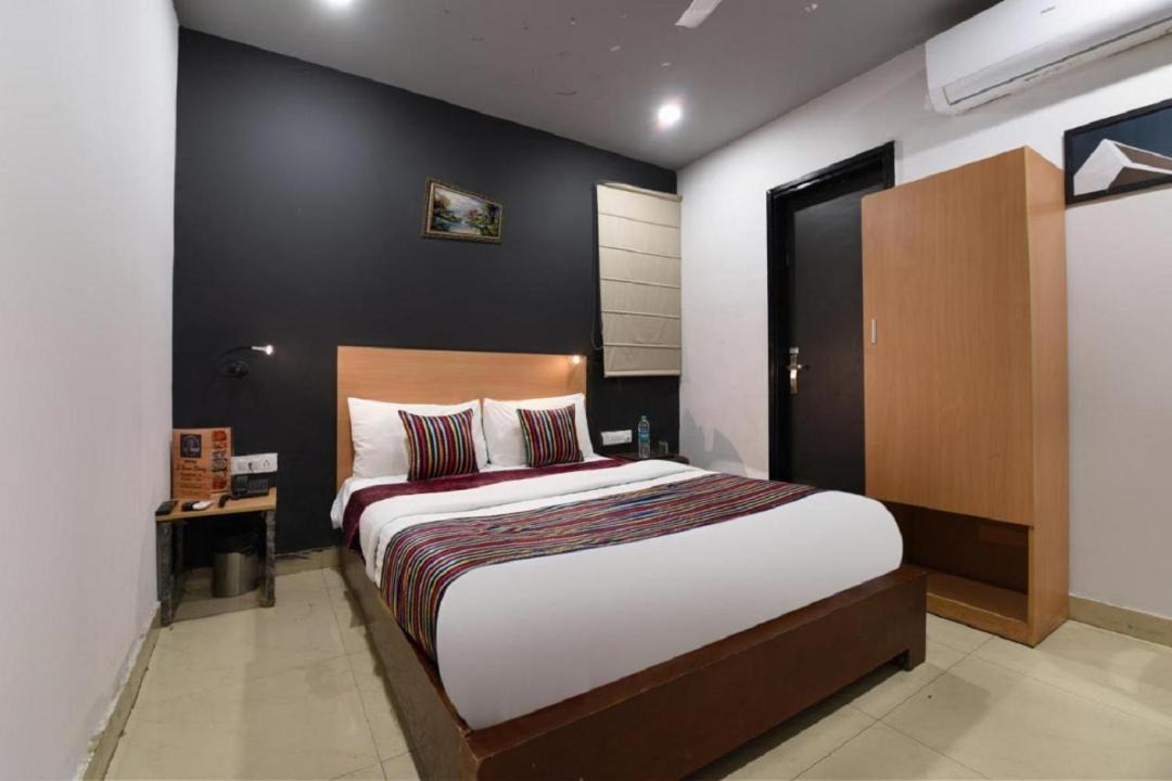 Photo of Bedroom in Chhatarpur