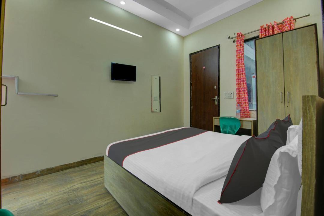 Photo of Bedroom in Malviya Nagar