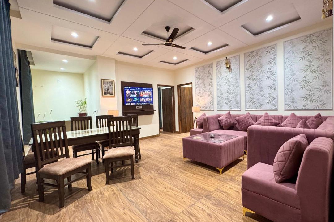 Photo of Livingroom in Kumarhatti