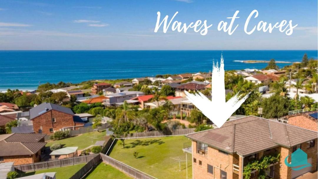 Photo of Others in Caves Beach