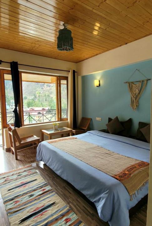 Photo of Others in Old Manali