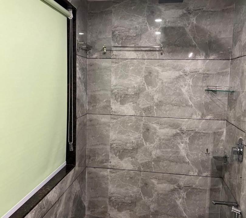 Photo of Bathroom in Mahabaleshwar