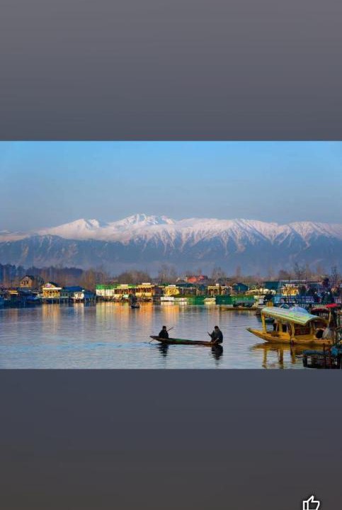 Photo of Others in Dal Lake